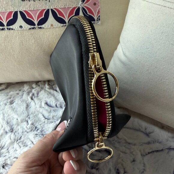 KUSSHI Everyday Makeup Bag - Black - Picture 2 of 7